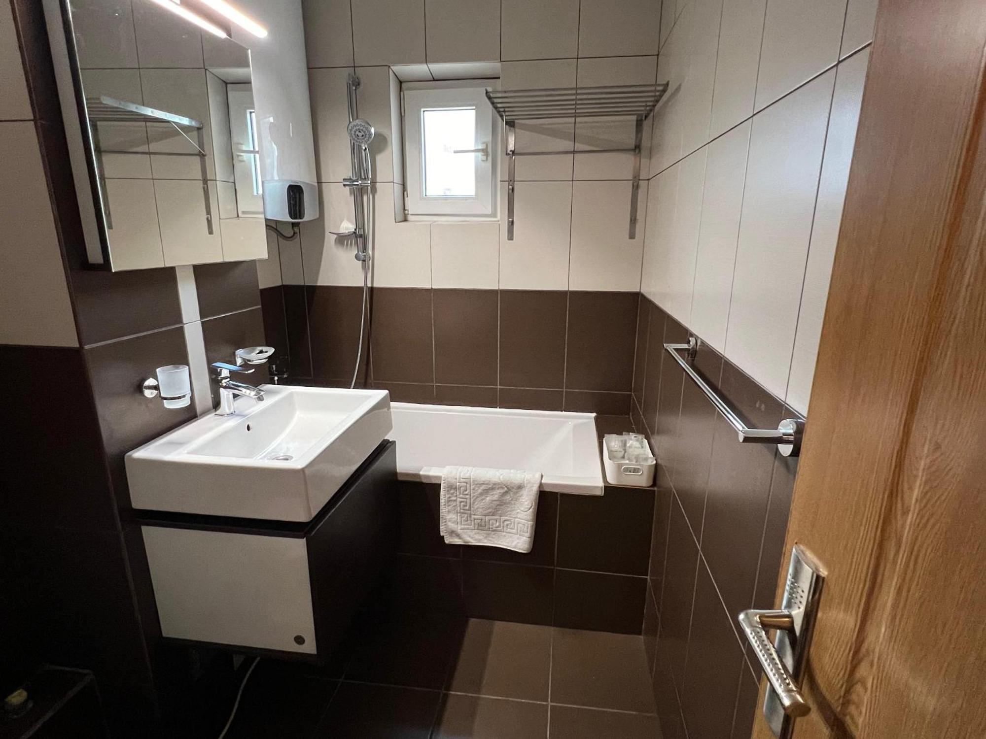 Miva Apartments Mangalia Exterior photo